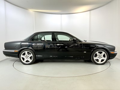Lot 55 - 2006 Jaguar XJ