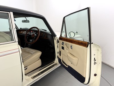 Lot 136 - 1975 Bentley T1