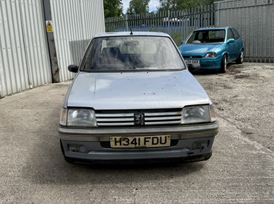 Lot 124 - 1990 Peugeot 205 XS