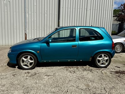 Lot 205 - 1994 Vauxhall Corsa GSI 16V