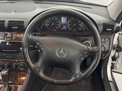 Lot 157 - 2005 Mercedes-Benz C180