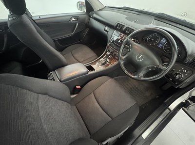 Lot 157 - 2005 Mercedes-Benz C180