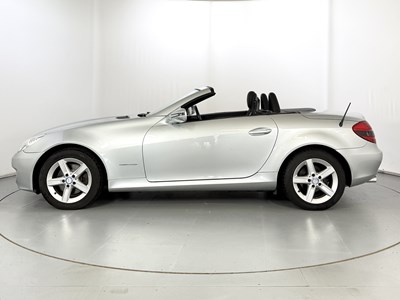 Lot 131 - 2010 Mercedes-Benz SLK200