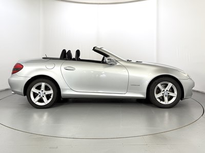 Lot 131 - 2010 Mercedes-Benz SLK200
