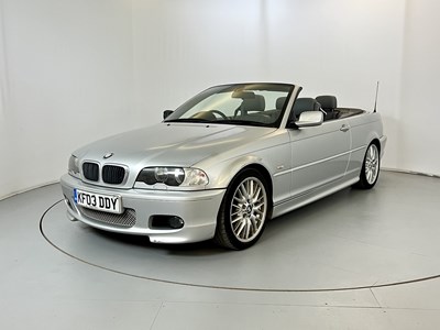 Lot 4 - 2003 BMW 330 CI