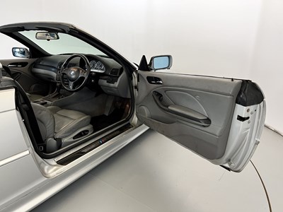 Lot 4 - 2003 BMW 330 CI