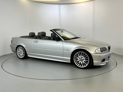 Lot 4 - 2003 BMW 330 CI
