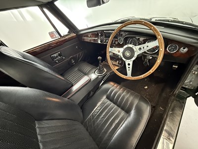 Lot 94 - 1972 MG BGT