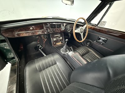 Lot 94 - 1972 MG BGT
