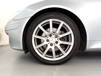 Lot 72 - 2006 Mercedes-Benz SLK280