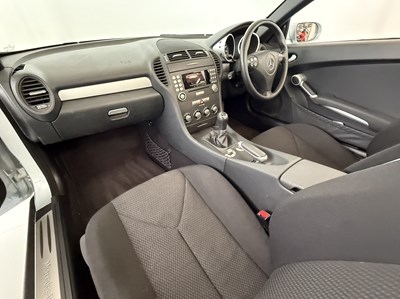 Lot 72 - 2006 Mercedes-Benz SLK280