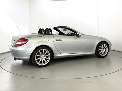 Lot 72 - 2006 Mercedes-Benz SLK280