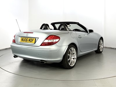 Lot 72 - 2006 Mercedes-Benz SLK280