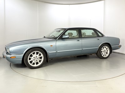 Lot 209 - 2002 Jaguar XJ Sport - NO RESERVE