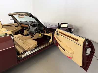 Lot 101 - 1991 Jaguar XJS V12 Convertible
