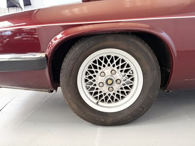 Lot 101 - 1991 Jaguar XJS V12 Convertible