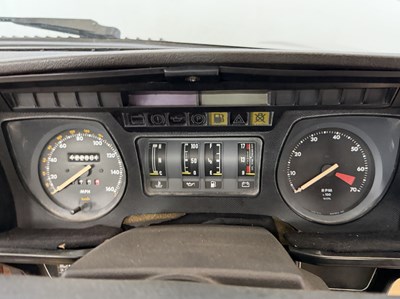 Lot 101 - 1991 Jaguar XJS V12 Convertible