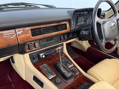 Lot 101 - 1991 Jaguar XJS V12 Convertible