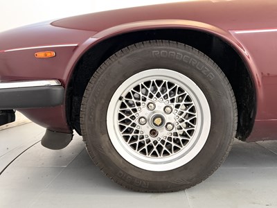 Lot 101 - 1991 Jaguar XJS V12 Convertible