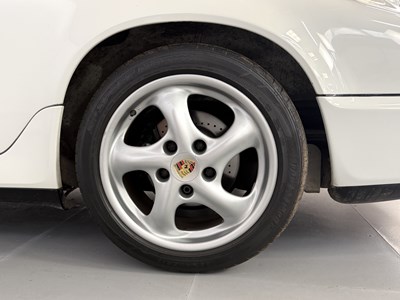 Lot 62 - 1991 Porsche 911 Cabriolet