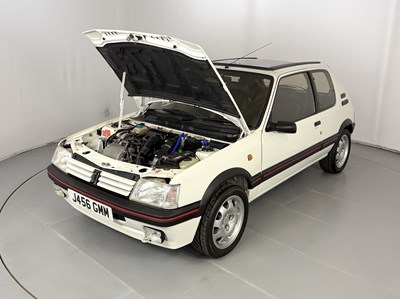 Lot 1991 Peugeot 205 GTI