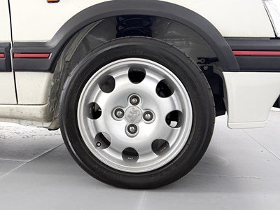 Lot 1991 Peugeot 205 GTI