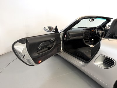 Lot 63 - 2001 Porsche Boxster