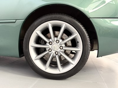 Lot 1 - 2001 Aston Martin DB7 Vantage