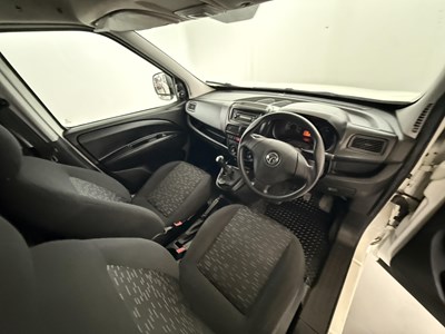 Lot 177 - 2016 Vauxhall Combo