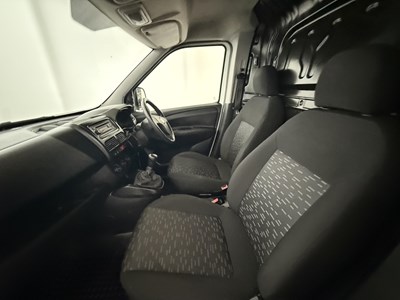 Lot 177 - 2016 Vauxhall Combo