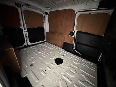 Lot 177 - 2016 Vauxhall Combo