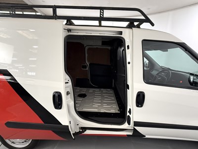 Lot 177 - 2016 Vauxhall Combo
