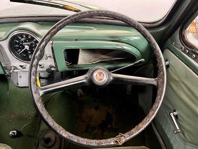 Lot 62 - 1968 Morris 1000