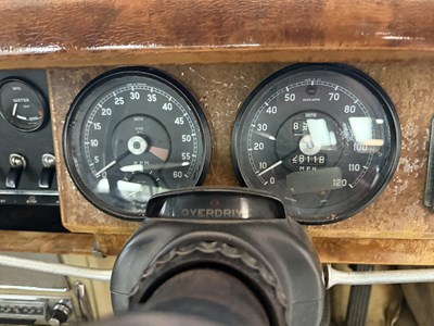 Lot 108 - 1968 Jaguar MK2