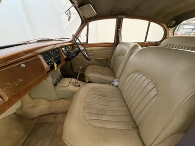 Lot 108 - 1968 Jaguar MK2