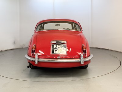 Lot 108 - 1968 Jaguar MK2
