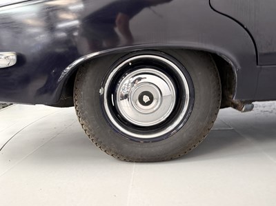 Lot 12 - 1969 Jaguar 420G