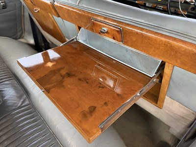 Lot 12 - 1969 Jaguar 420G
