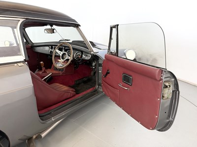 Lot 64 - 1967 MG B V8 Roadster