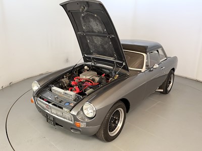 Lot 64 - 1967 MG B V8 Roadster