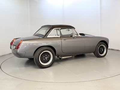 Lot 64 - 1967 MG B V8 Roadster