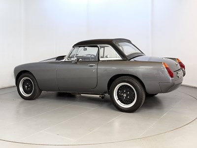 Lot 64 - 1967 MG B V8 Roadster