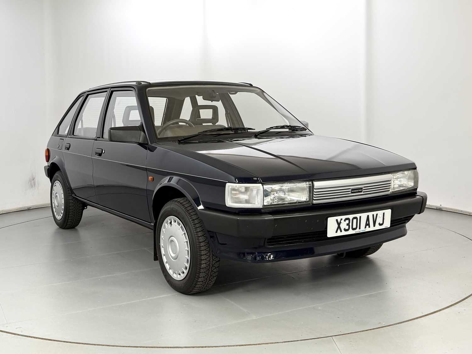 Lot 4 - 2000 Rover Maestro Ledbury