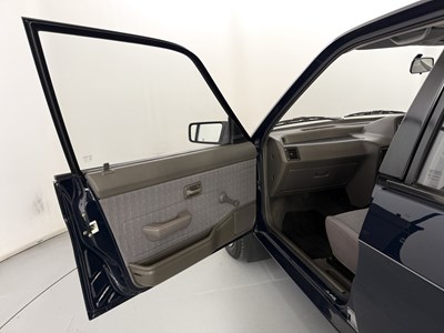 Lot 4 - 2000 Rover Maestro Ledbury