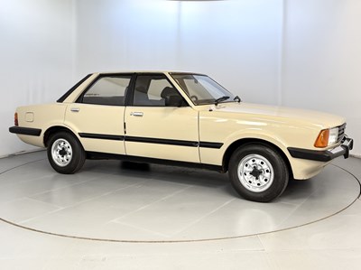 Lot 45 - 1982 Ford Cortina GL