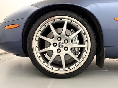 Lot 2004 Jaguar XKR