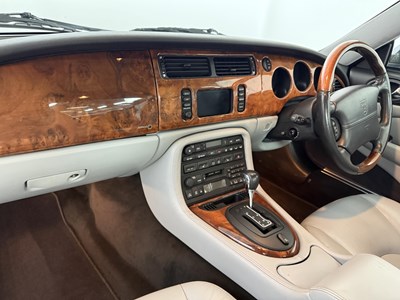 Lot 2004 Jaguar XKR
