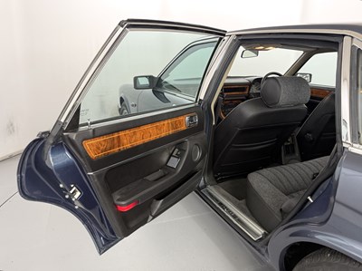 Lot 65 - 1988 Jaguar XJ Sovereign