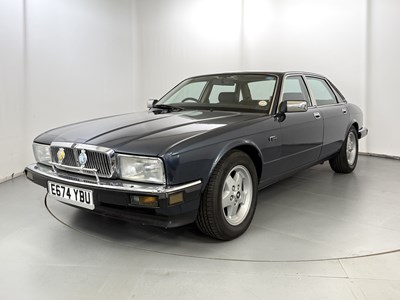 Lot 65 - 1988 Jaguar XJ Sovereign