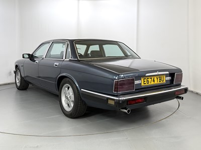 Lot 65 - 1988 Jaguar XJ Sovereign